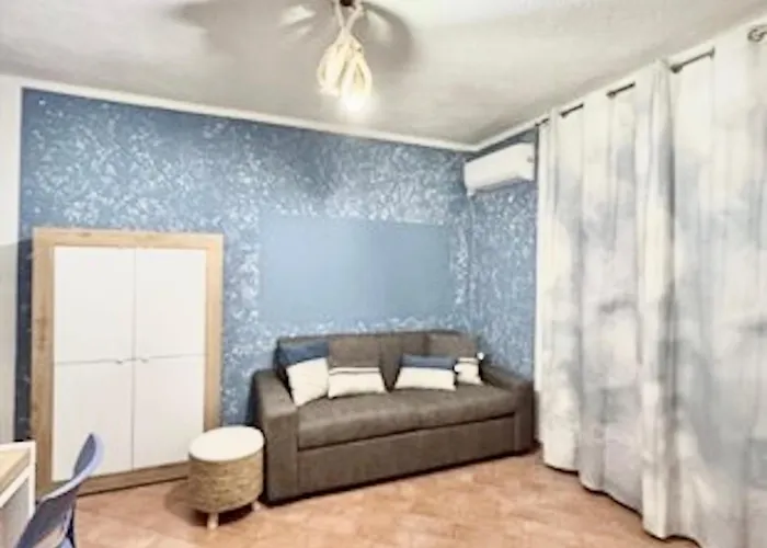 4 Beds In Marinella Just 250 Mt From The